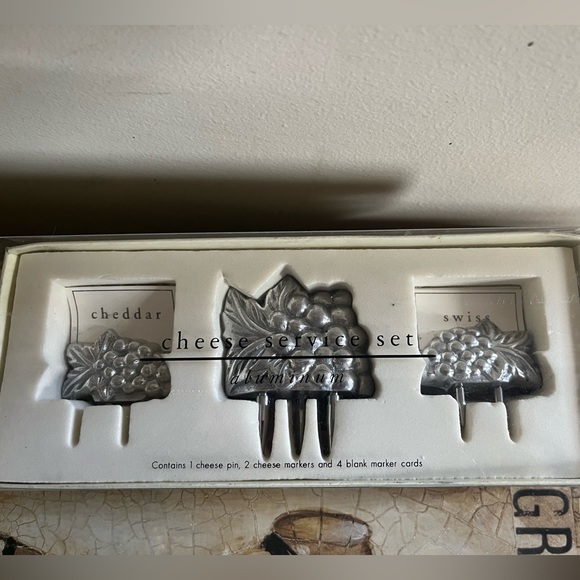 Pier 1 Cheese Set - Picture 1 of 4